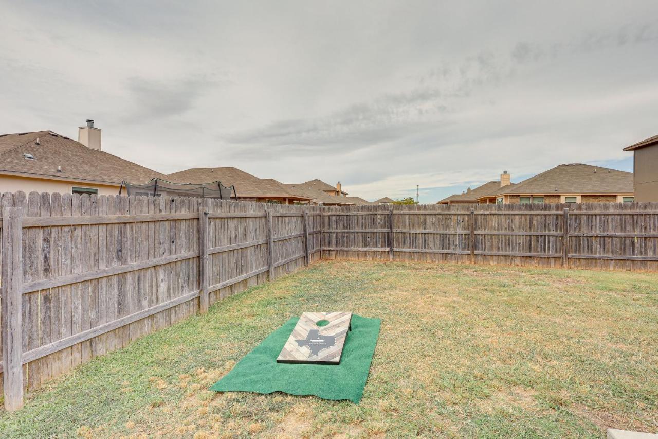 Modern Killeen Vacation Rental With Private Patio! Exterior photo