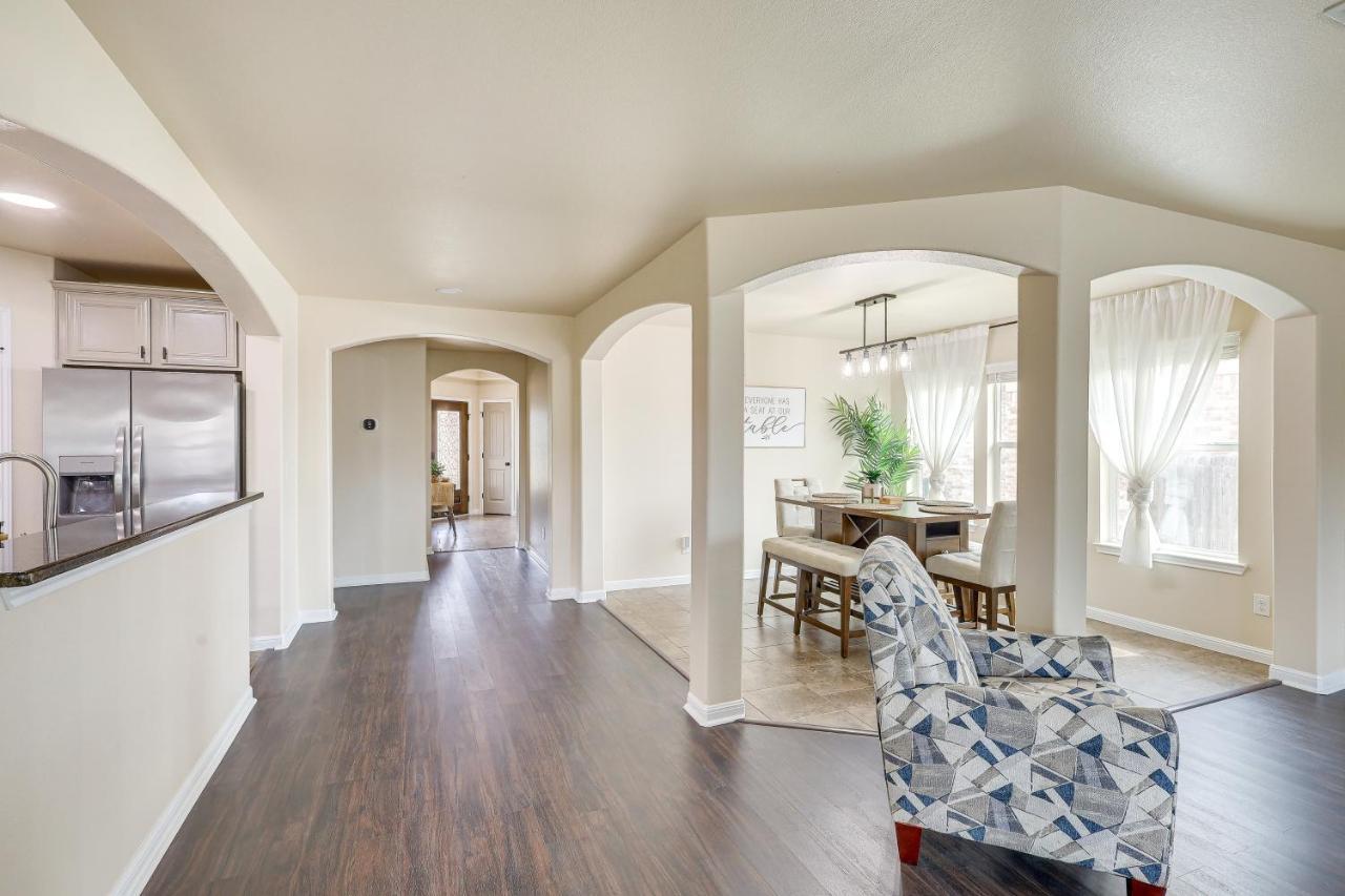 Modern Killeen Vacation Rental With Private Patio! Exterior photo